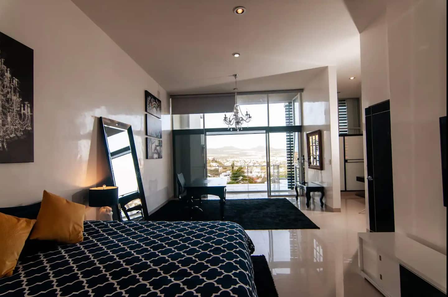 VistaMar Luxe: Pedregal Retreat — photo 4