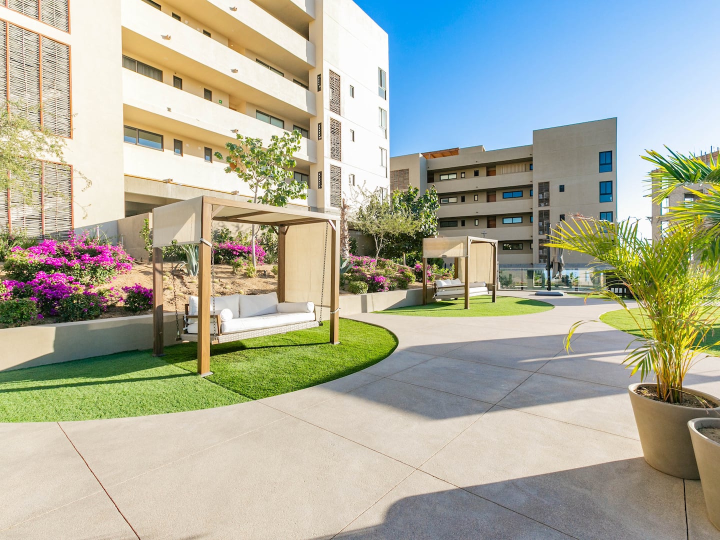 Modern 2BR with Ocean Views — photo 13