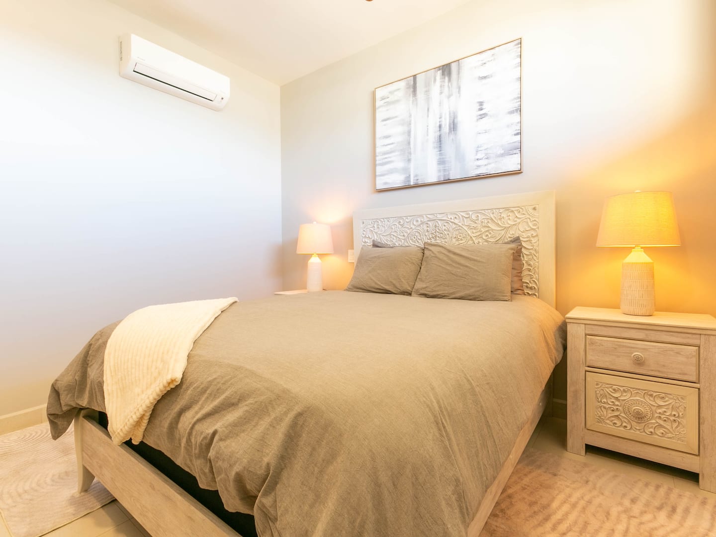 Modern 2BR with Ocean Views — photo 18