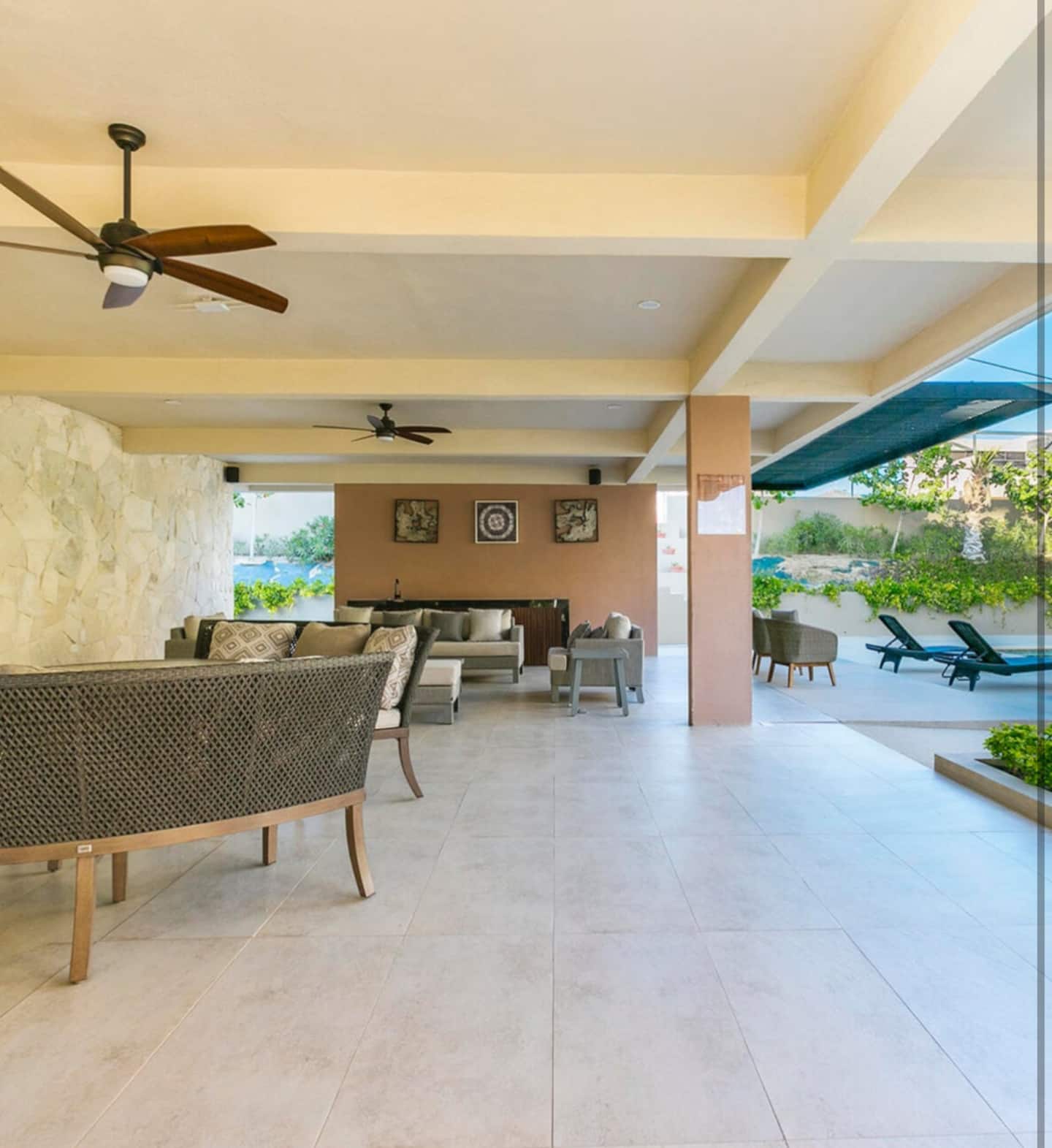Modern 2BR with Ocean Views — photo 27