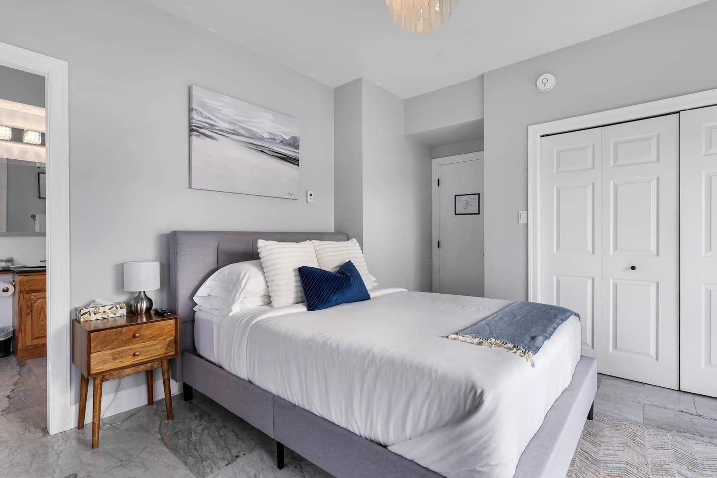 Sooke's Ocean Point Retreat — photo 22