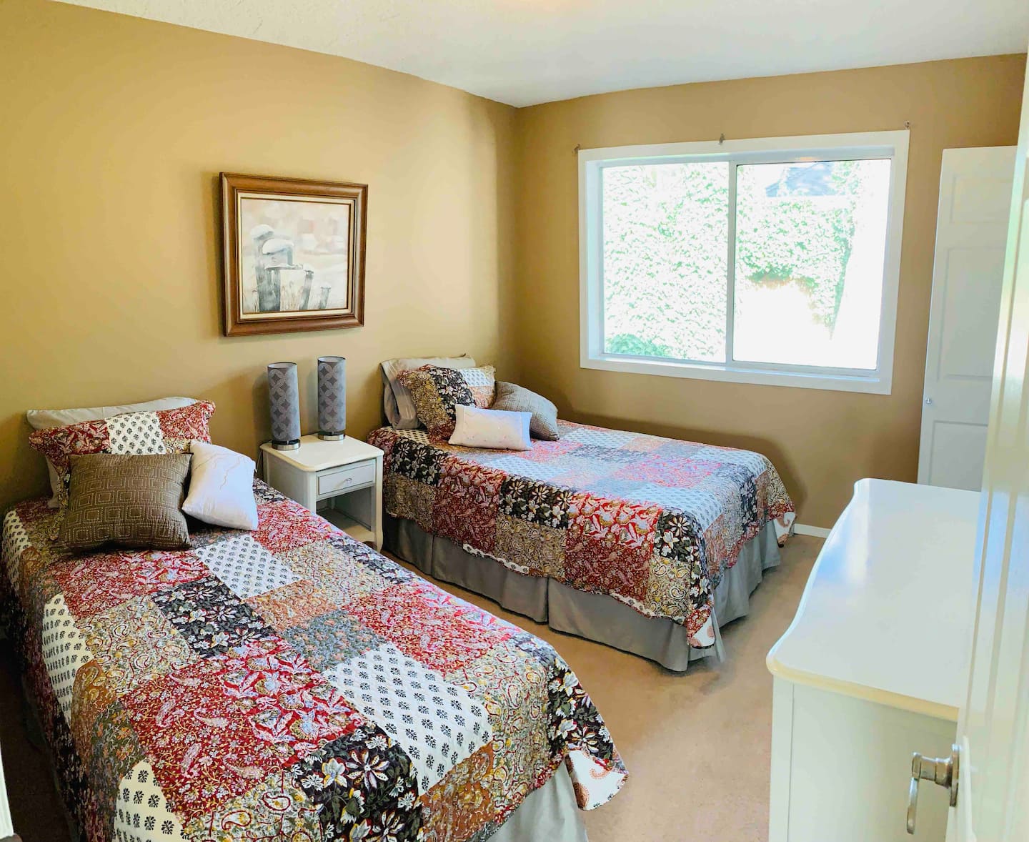 Halcyon House Tully’s Spacious 3-Bedroom — photo 19