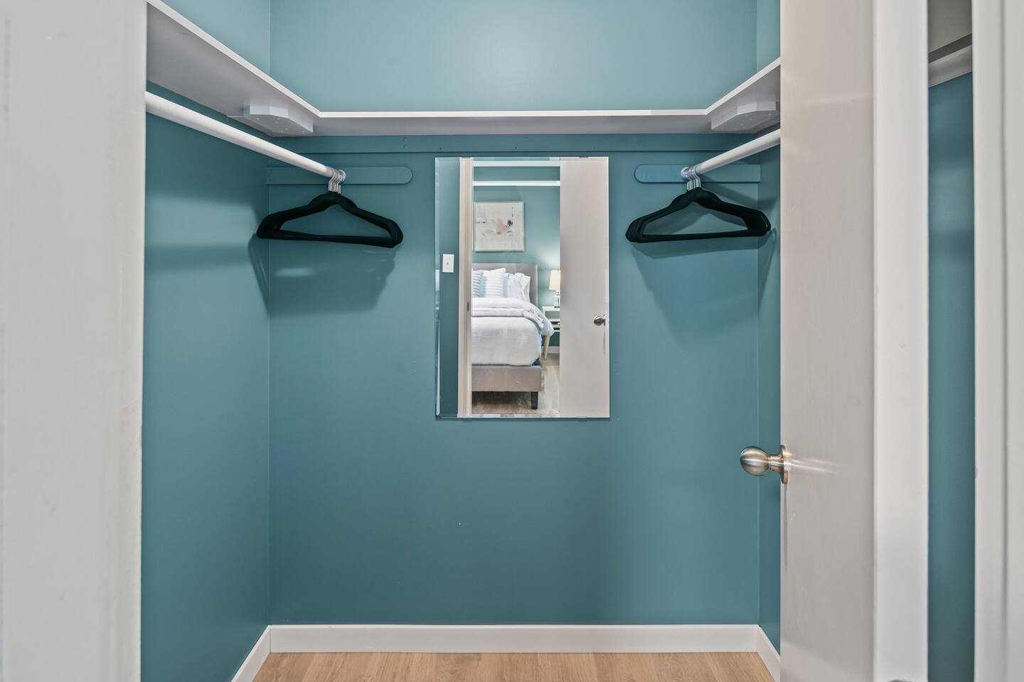Golfside Guest-suite near YYJ — photo 12
